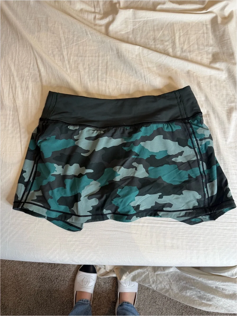 lululemon athletica Teal & Black Camo Athletic Skirt - Picture 2 of 4